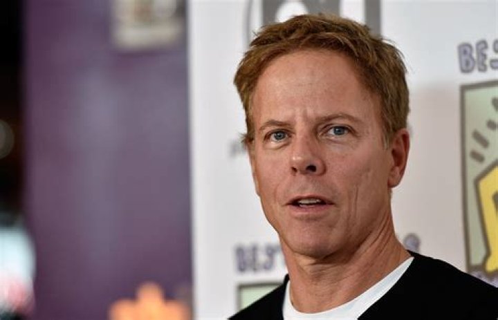 Greg Germann Height, Weight, Net Worth, Age, Birthday, Wikipedia, Who, Instagram, Biography